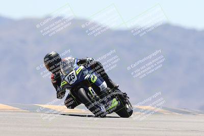 media/Apr-20-2025-CVMA (Sun) [[39090e8767]]/Race 9-Formula LW Twins Shootout/